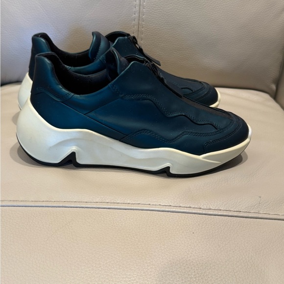 NEW ECCO Womens Chunky Zip Sneaker - Picture 7 of 8